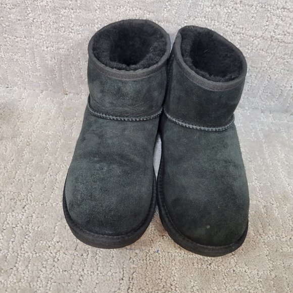 UGG Classic Mini II Women's Size 5 Black Suede Slip On Ankle Boot - Picture 7 of 10